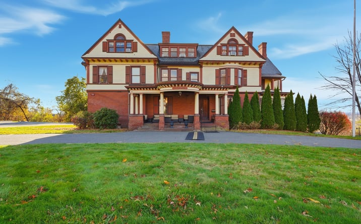 Pictures of Hospitality property located at 270 Maple St, Springfield, MA 01105 for sales - image #1