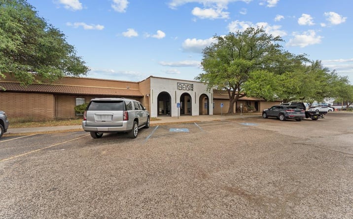 Pictures of Office property located at 3205 Kermit Hwy, Odessa, TX 79764 for sales - image #1