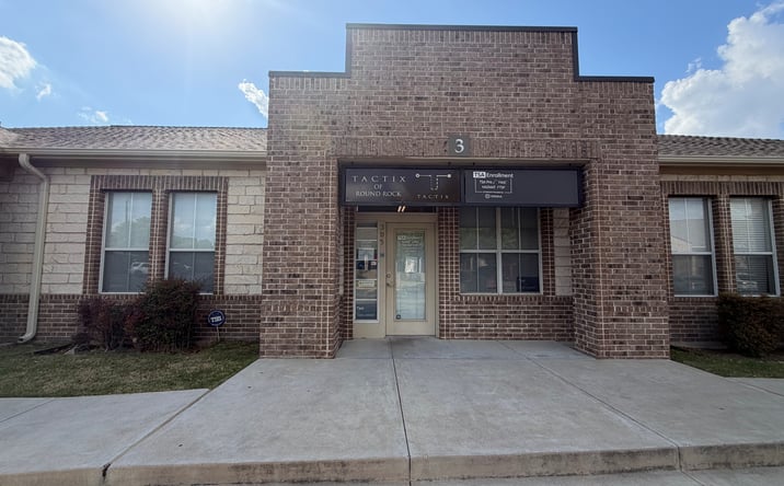 Pictures of Office, Retail property located at 600 Round Rock W Dr, Round Rock, TX 78681 for sales - image #1