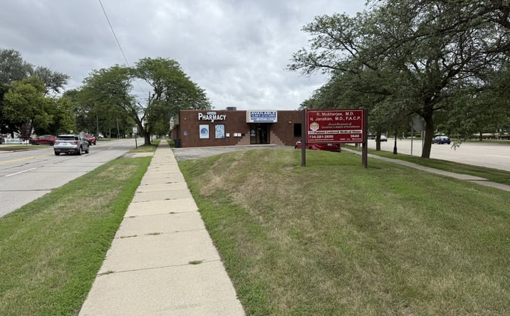 Pictures of Office property located at 3620 Biddle Ave, Wyandotte, MI 48192 for sales - image #1