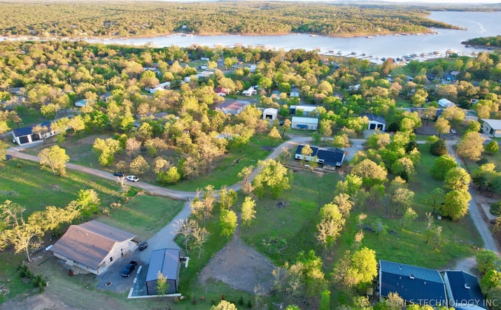 Pictures of Land property located at 59 Duchess Creek, Porum, OK 74455 for sales - image #1