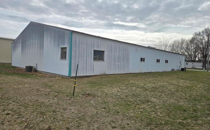Pictures of Industrial property located at 719 7Th Street N, Northwood, IA 50459 for sales - image #1