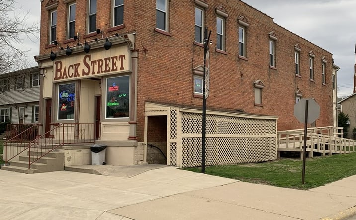 Pictures of Retail property located at 959 9th Street, Lasalle, IL 61301 for sales - image #1