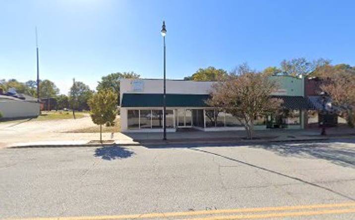Pictures of Retail property located at 125 2nd Street , Cheraw, SC 29520 for sales - image #1