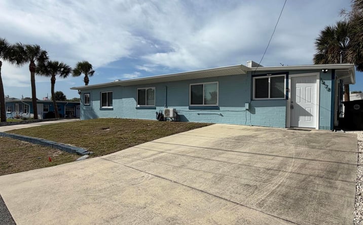 Pictures of Multifamily, Land property located at 147 Lindley Road A & B, Daytona Beach, FL 32118 for sales - image #1