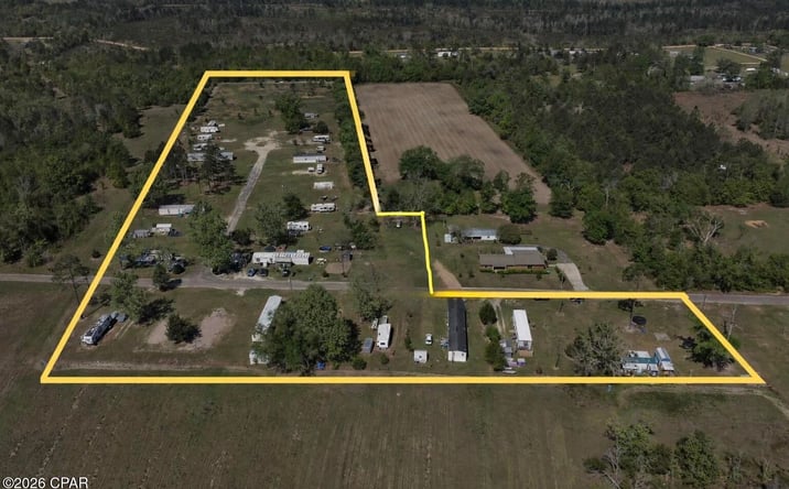 Pictures of Multifamily property located at 5250 Johns Lane, Marianna, FL 32448 for sales - image #1