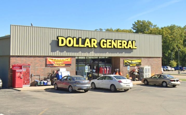 Pictures of Retail property located at 1102 Lawe St, Kaukauna, WI 54130 for sales - image #1