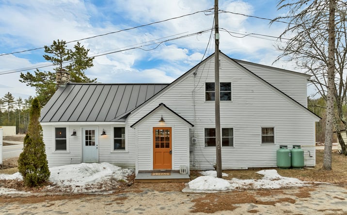 Pictures of Mixed Use property located at 839 NH-16, Ossipee, NH 03864 for sales - image #1