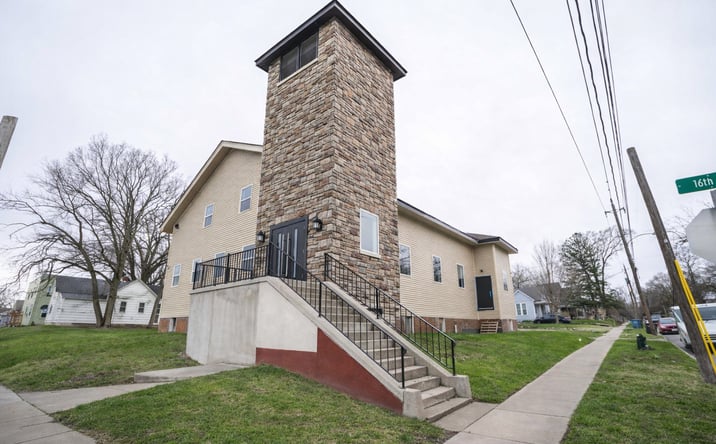 Pictures of Special Purpose property located at 1600 Mondamin Avenue, Des Moines, IA 50314 for sales - image #1