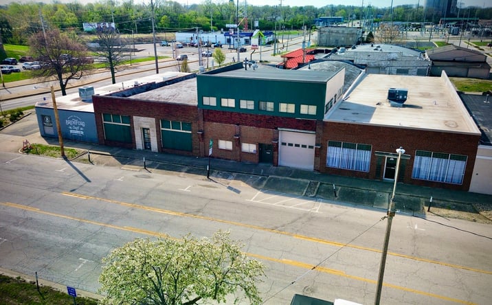 Pictures of Mixed Use property located at 519 E WILLIAM ST, DECATUR, IL 62523 for sales - image #1