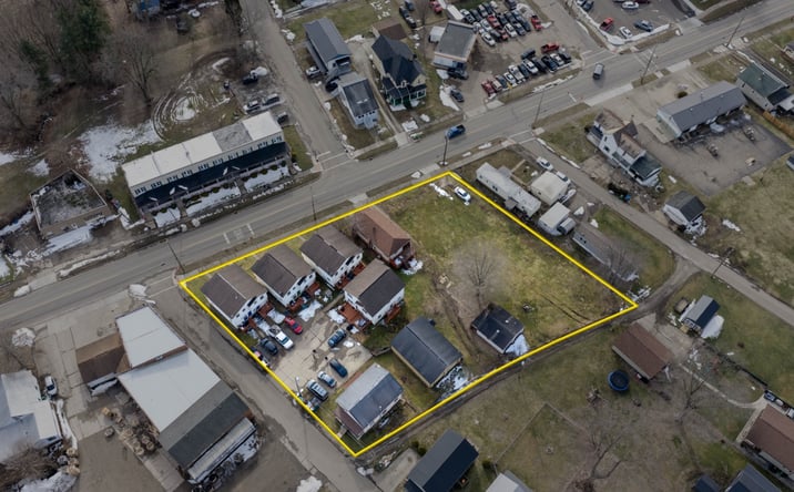 Pictures of Mixed Use property located at 209 TRENTON AVE, UHRICHSVILLE, OH 44683 for sales - image #1