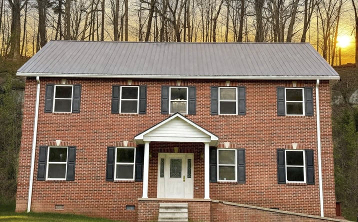 Pictures of Office property located at 140 Prosperity Pl, Cross Lanes, WV 25313 for sales - image #1