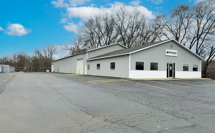 Pictures of Industrial property located at 2204 Yankee St, Niles, MI 49120 for sales - image #1