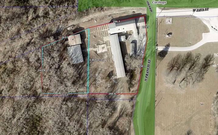 Pictures of Retail, Industrial property located at 899 N Francis St, Carthage, MO 64836 for sales - image #1