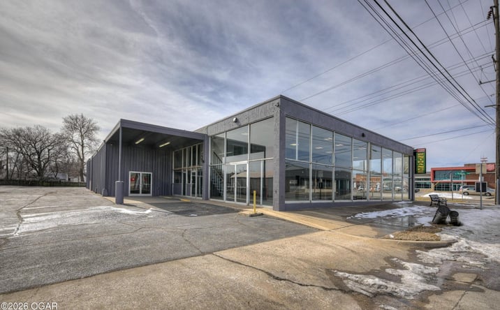Pictures of Retail property located at 402 E 7th St, Joplin, MO 64801 for sales - image #1