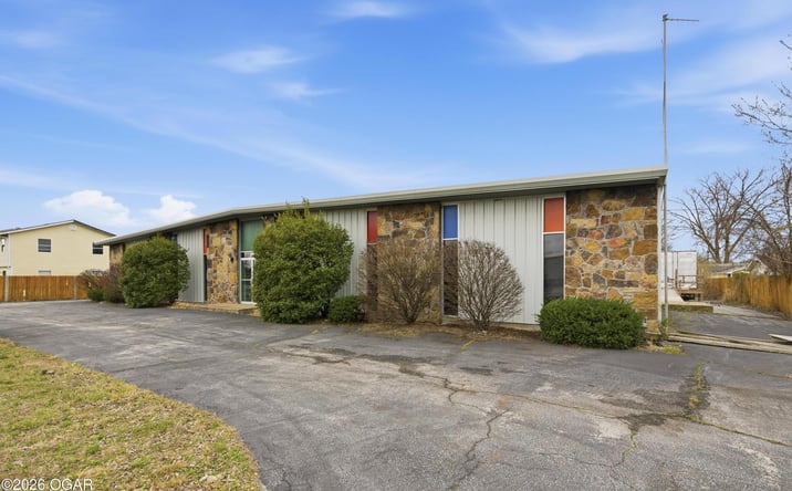 Pictures of Retail, Office property located at 2926 Junge Boulevard, Joplin, MO 64801 for sales - image #1