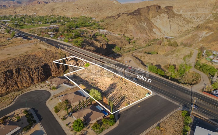 Pictures of Land property located at Approx E 860 N & State St, Hurricane, UT 84737 for sales - image #1