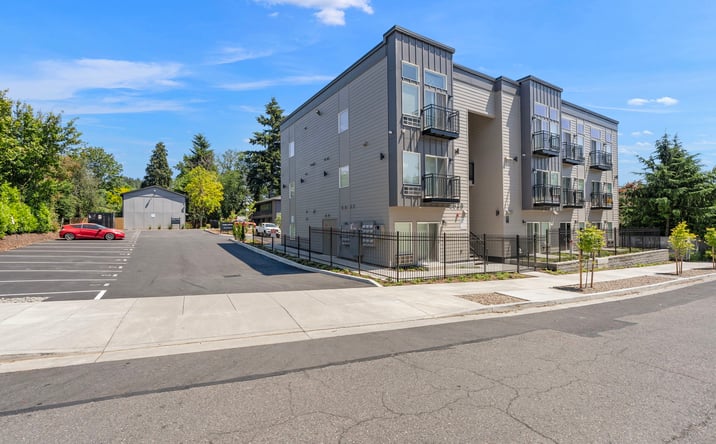 image of property at 3240 SE 90TH PL PTLAND Portland OR 97266-1900