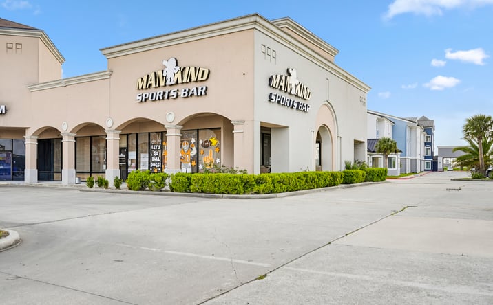 Pictures of Business for Sale, Hospitality, Mixed Use property located at 11001 W Fairmont Pkwy, La Porte, TX 77571 for sales - image #1