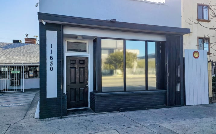 Pictures of Office property located at 11628 Victory Blvd, Los Angeles, CA 91606 for sales - image #1