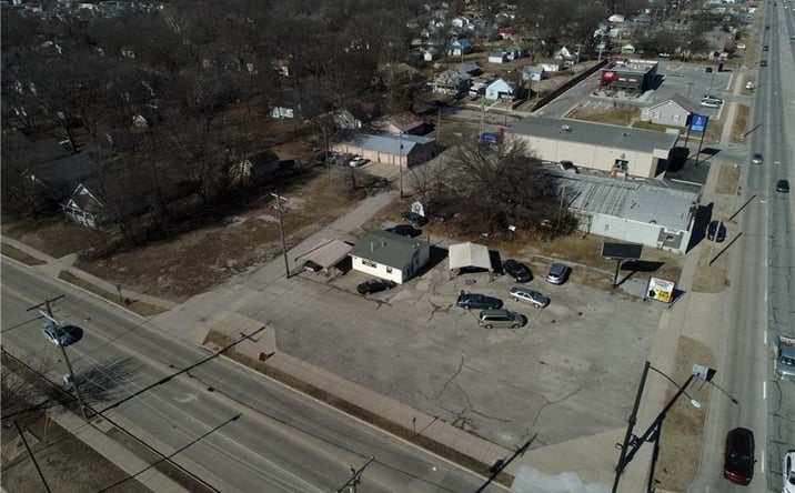 Pictures of Special Purpose property located at 2007 N Broadway Street, Pittsburg, KS 66762 for sales - image #1