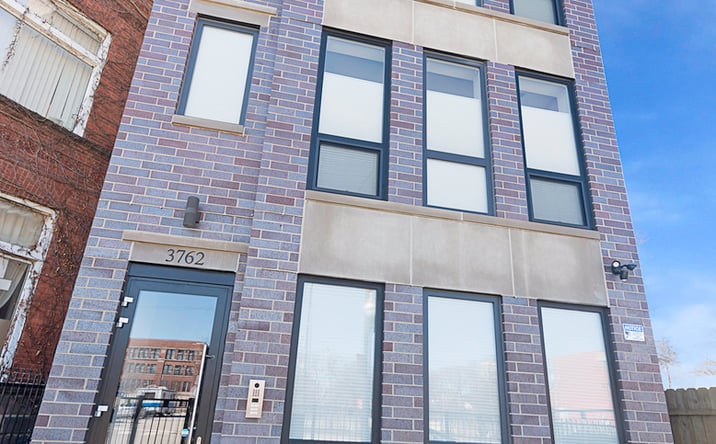 Pictures of Multifamily property located at 3762 S Indiana Avenue, Chicago, IL 60653 for sales - image #1