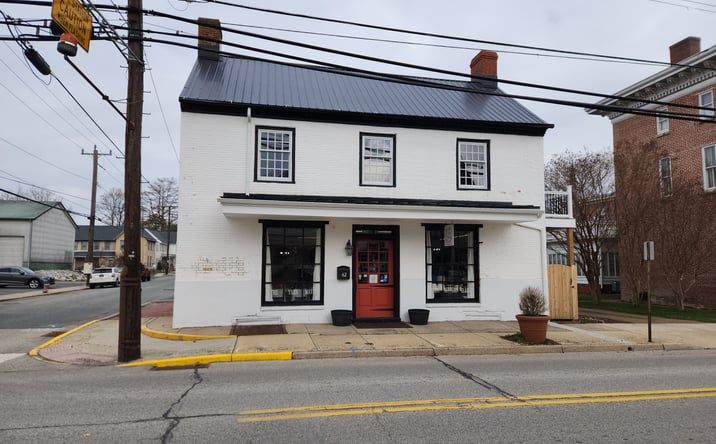 Pictures of Mixed Use, Retail property located at 62 W Commerce St, Smyrna, DE 19977 for sales - image #1