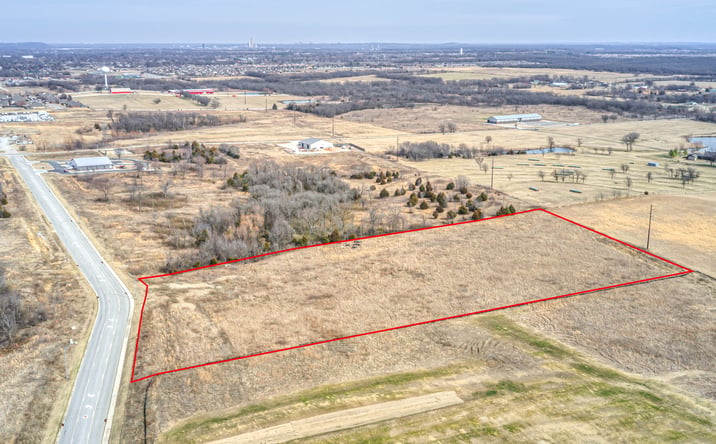 Pictures of Land property located at 16385 South Broadway Street, Glenpool, OK 74033 for sales - image #1