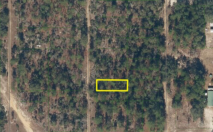 Pictures of Land property located at 104 Pine Rd, Interlachen, FL 32148 for sales - image #1