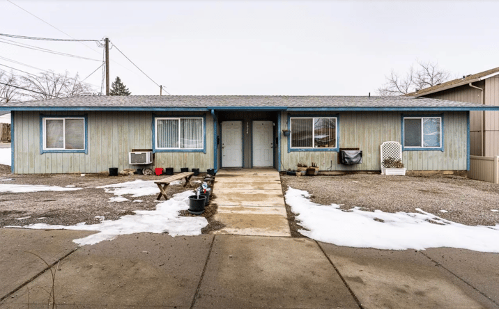Pictures of Multifamily property located at 3024 N Hogan St, Spokane, WA 99207 for sales - image #1