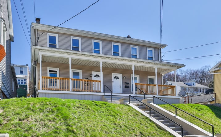 Pictures of Multifamily property located at 302 E Abbott St, Lansford, PA 18232 for sales - image #1