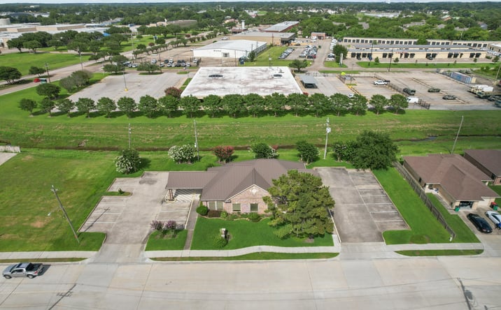 Pictures of Office property located at 4308 Allenbrook Dr, Baytown, TX 77521 for sales - image #1