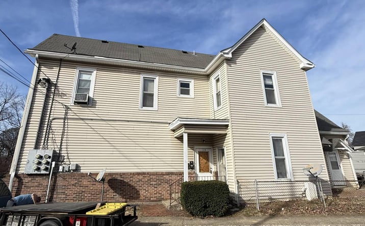 Pictures of Multifamily property located at 1110 Chartres St, New Albany, IN 47150 for sales - image #1