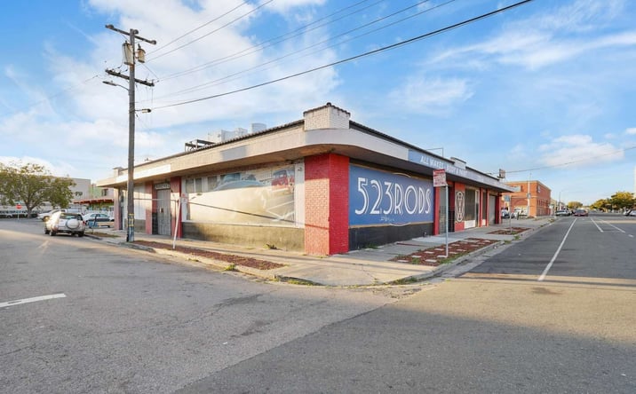 Pictures of Industrial property located at 245 24th St, Richmond, CA 94804 for sales - image #1