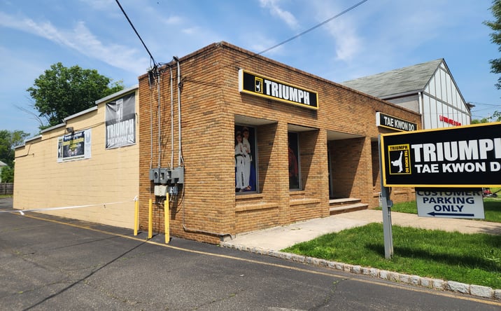 Pictures of Retail property located at 214 W Union Ave, Bound Brook, NJ 08805 for sales - image #1