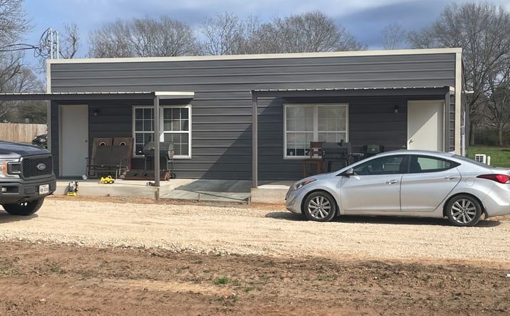 Pictures of Multifamily property located at 131 Pennock Ave, Bloomburg, TX 75556 for sales - image #1