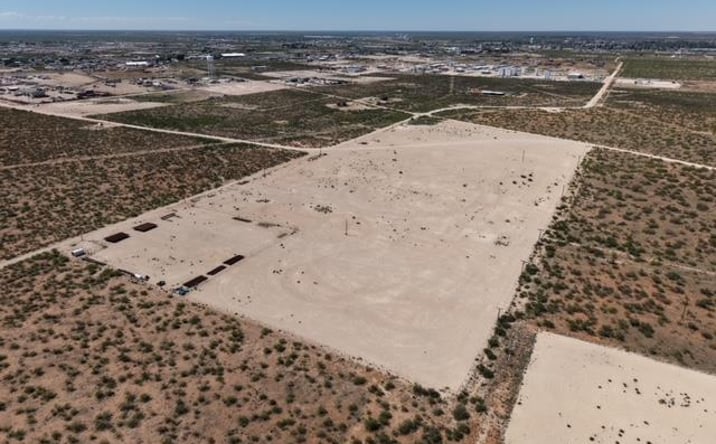 Pictures of Land property located at 3894 S Steeple O Parkway, Monahans, TX 79756 for sales - image #1