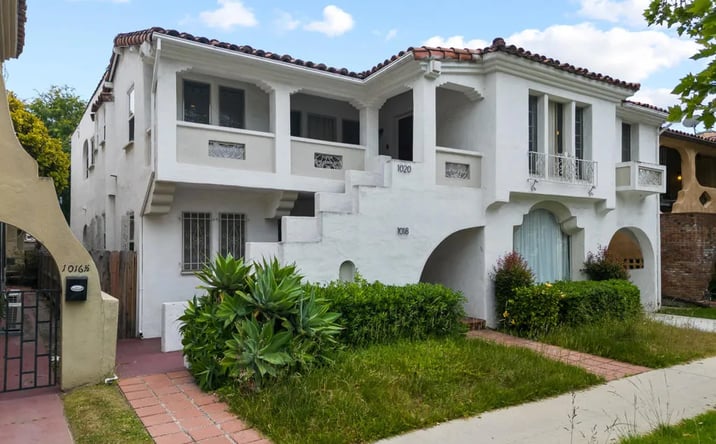 Pictures of Multifamily property located at 1018 S Crescent Heights Boulevard, Los Angeles, CA 90035 for sales - image #1