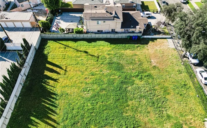 Pictures of Land property located at 5926 Lemp, North Hollywood, CA 91601 for sales - image #1