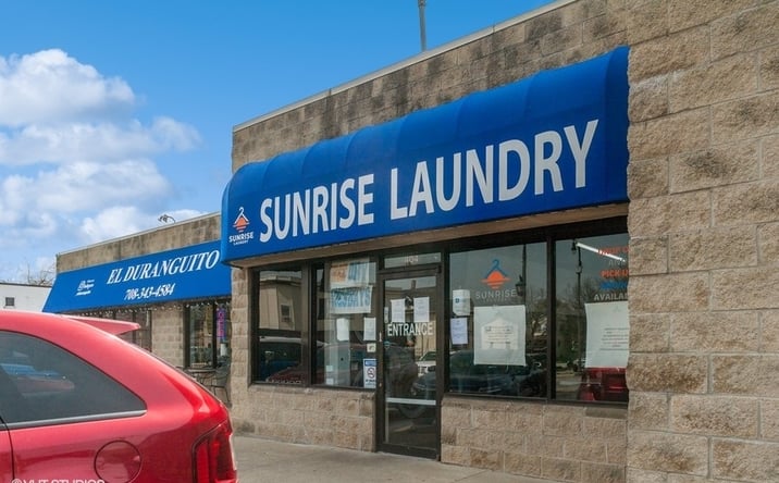 Pictures of Retail property located at 400 Lake Street, Maywood, IL 60153 for sales - image #1