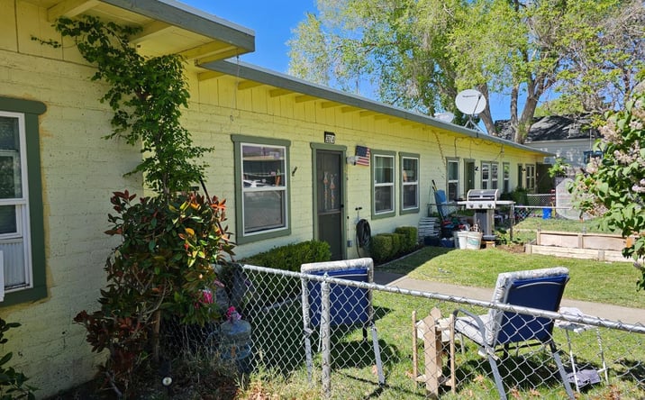 Pictures of Multifamily property located at 363 Short Street, Bishop, CA 93514 for sales - image #1