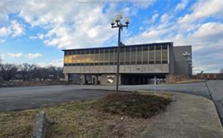 Pictures of Office property located at 600 Neville St, Beckley, WV 25801 for sales - image #1