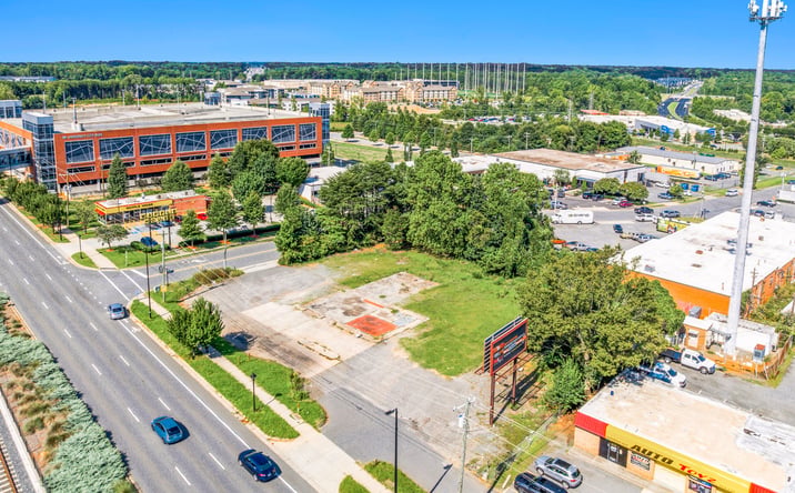 Pictures of Land property located at 7305 N Tryon St, Charlotte, NC 28262 for sales - image #1