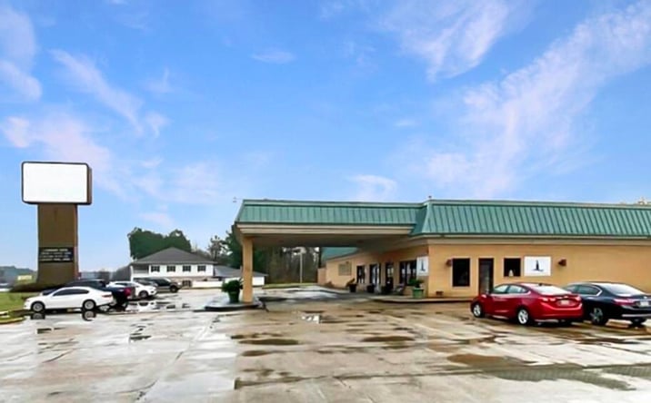 Pictures of Hospitality property located at 3080 Colony Blvd, Leesville, LA 71461 for sales - image #1
