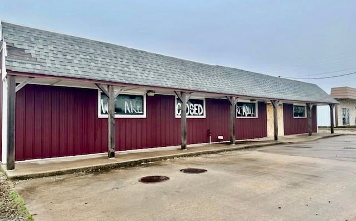 Pictures of Mixed Use, Office property located at 410 S Washington St, Ardmore, OK 73401 for sales - image #1