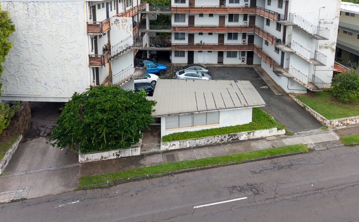 image of property at 1420 WILDER AVE Honolulu HI 96822-4385