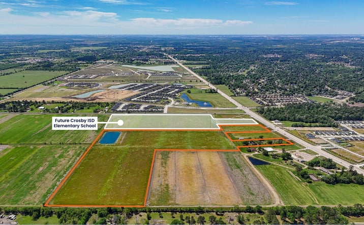 Pictures of Land property located at 18402 FM 2100, Crosby, TX 77532 for sales - image #1