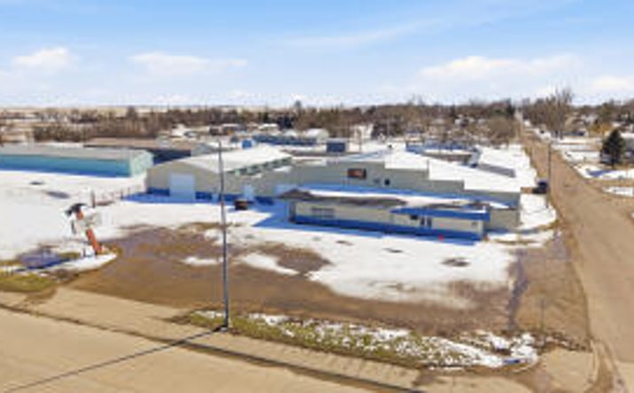 Pictures of Special Purpose property located at 19 5th Avenue, Ipswich, SD 57451 for sales - image #1