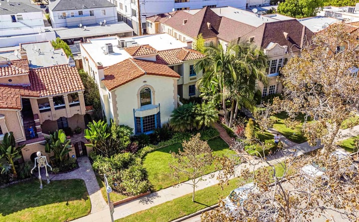 Pictures of Multifamily property located at 471-473 S Bedford Dr, Beverly Hills, CA 90212 for sales - image #1