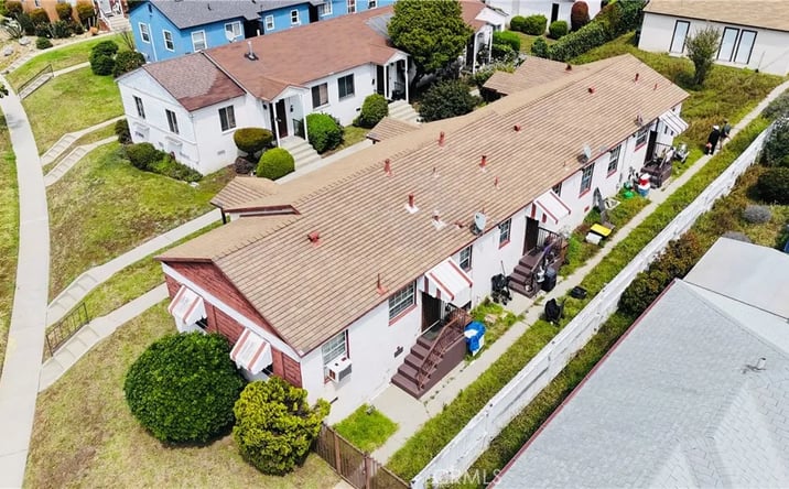 Pictures of Land property located at 10846 S Manhattan, Los Angeles, CA 90047 for sales - image #1